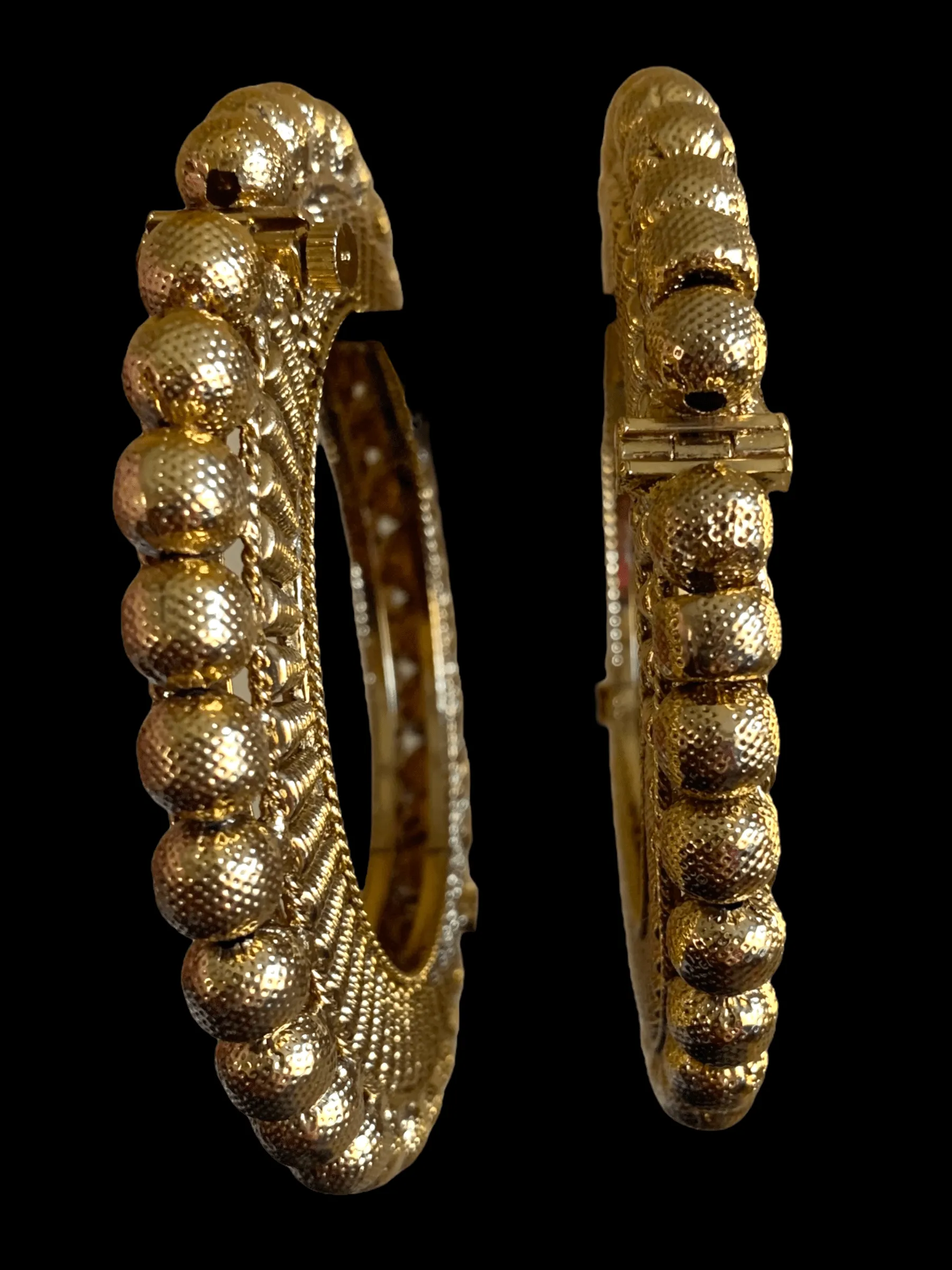 B97 antique gold plated kada ( READY TO SHIP)