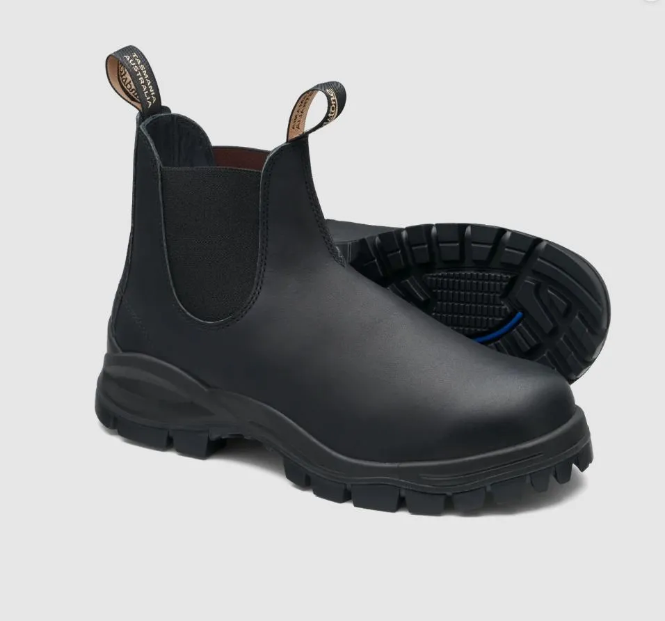 Blundstone 2240 Lug Boot Black