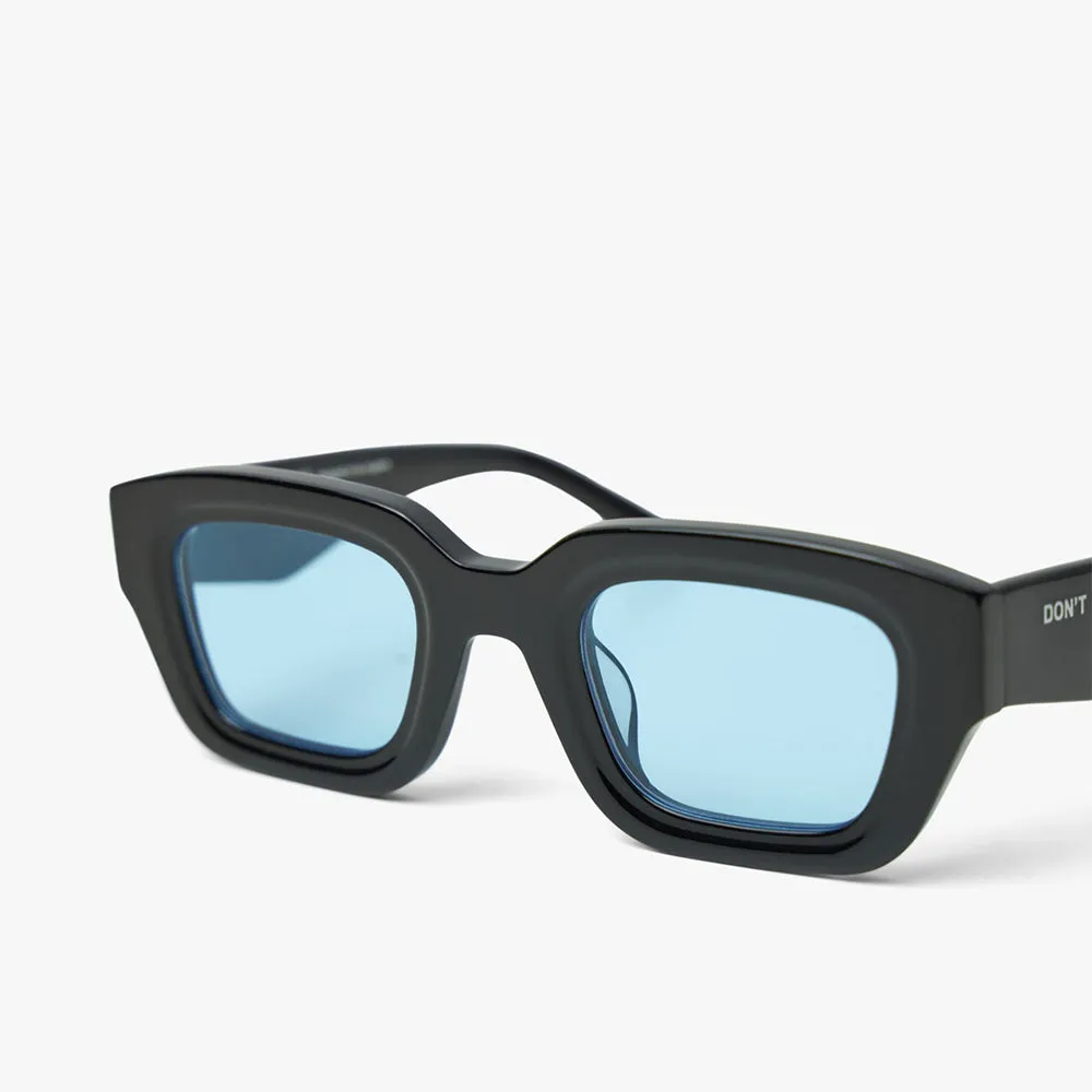 Bonnie Clyde Karate Sunglasses Black / Blue