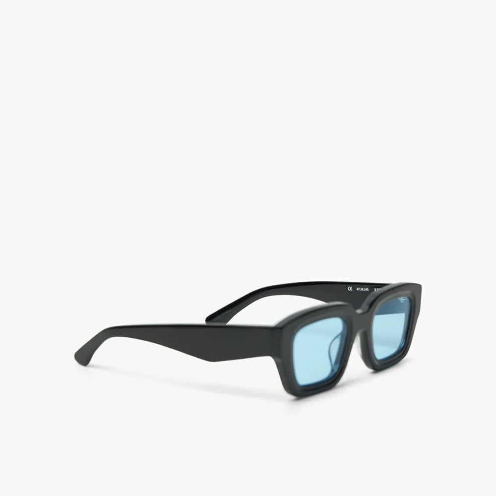 Bonnie Clyde Karate Sunglasses Black / Blue