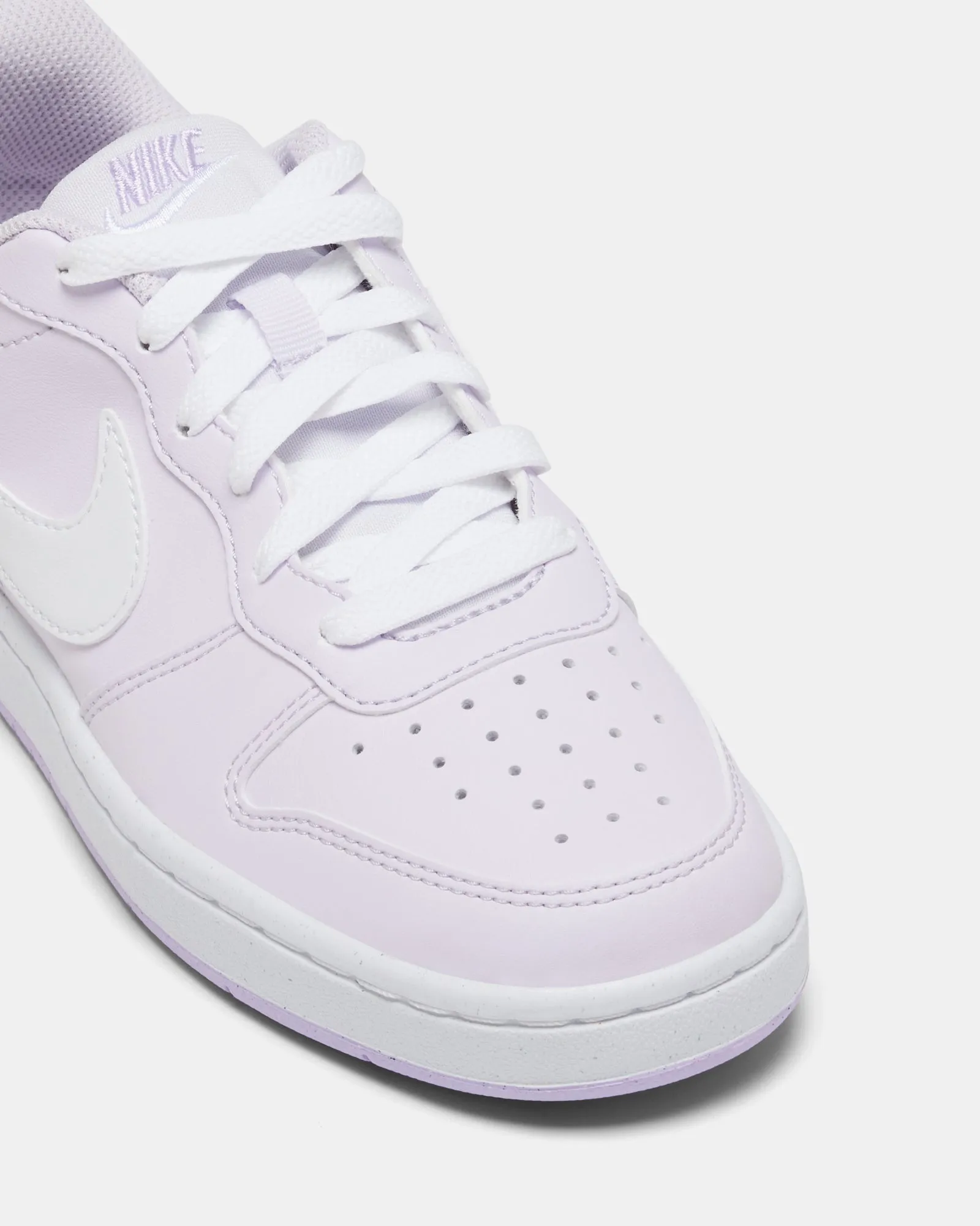 Court Borough Low RC Grade School Barely Grape/White/Lilac Bloom