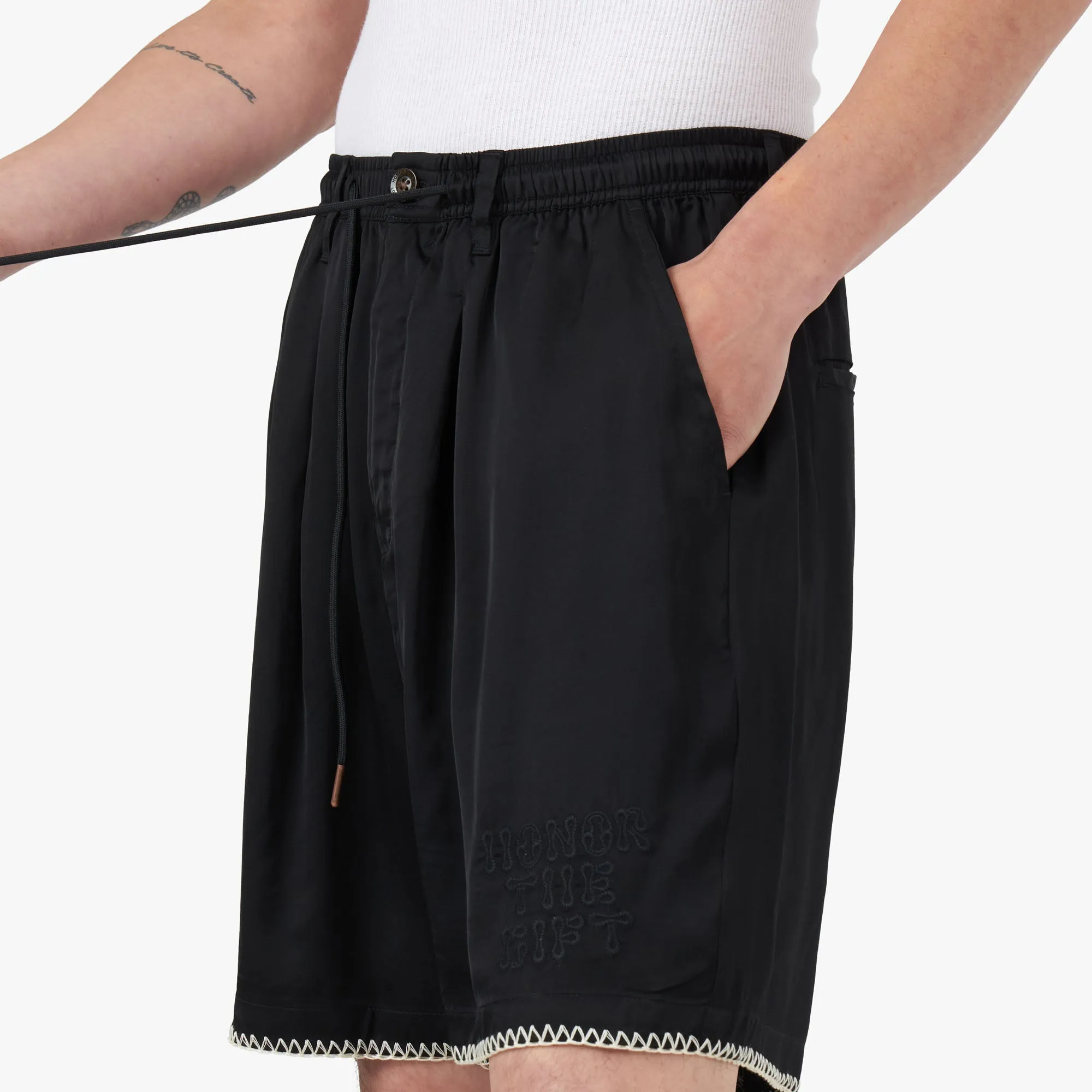 Honor The Gift Blanket Stitch Shorts / Black