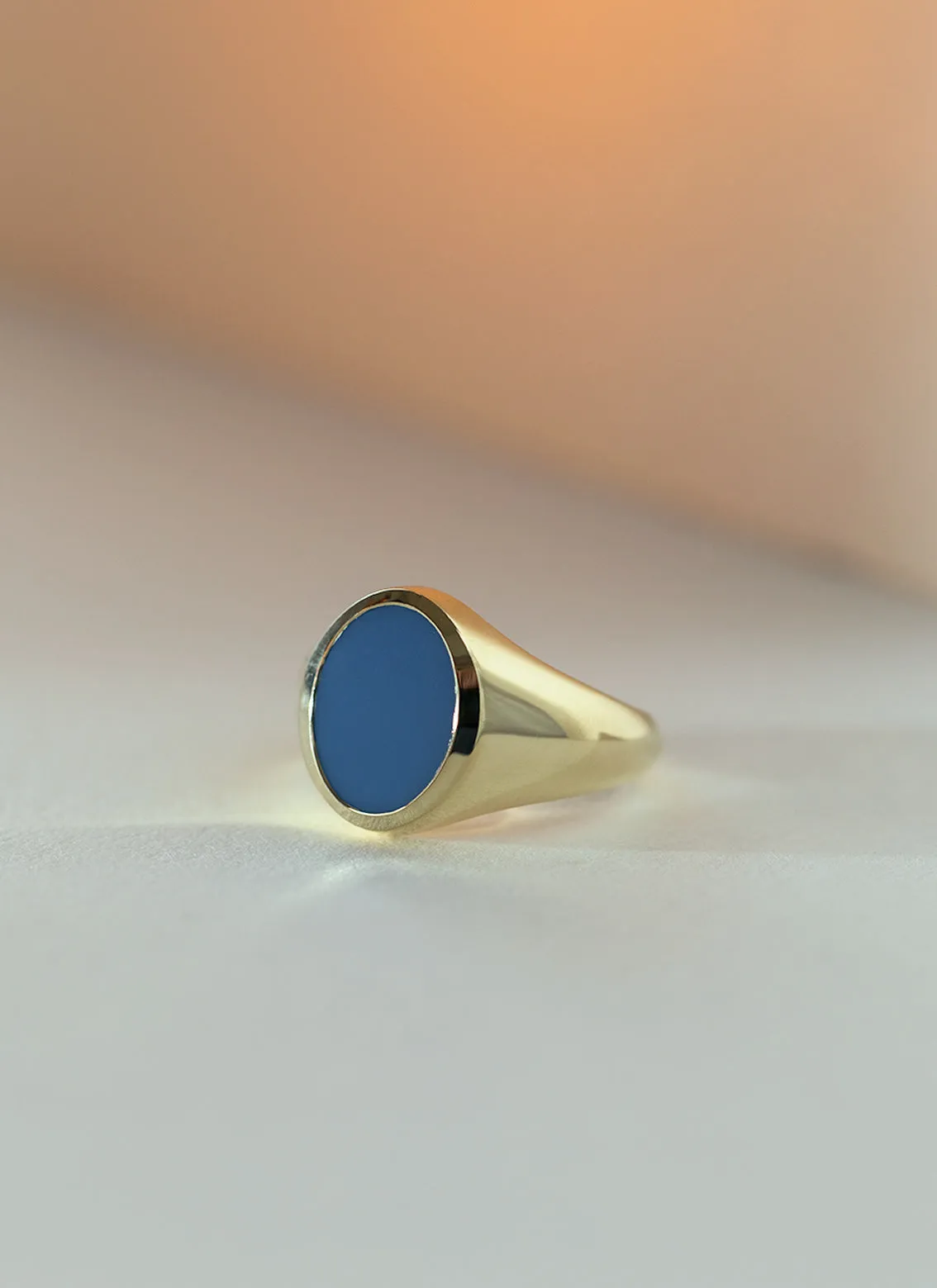 Lous signet ring 14k gold