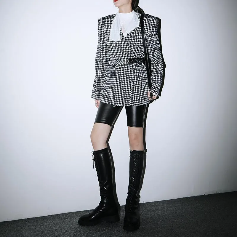 Mikazuki Houndstooth Blazer