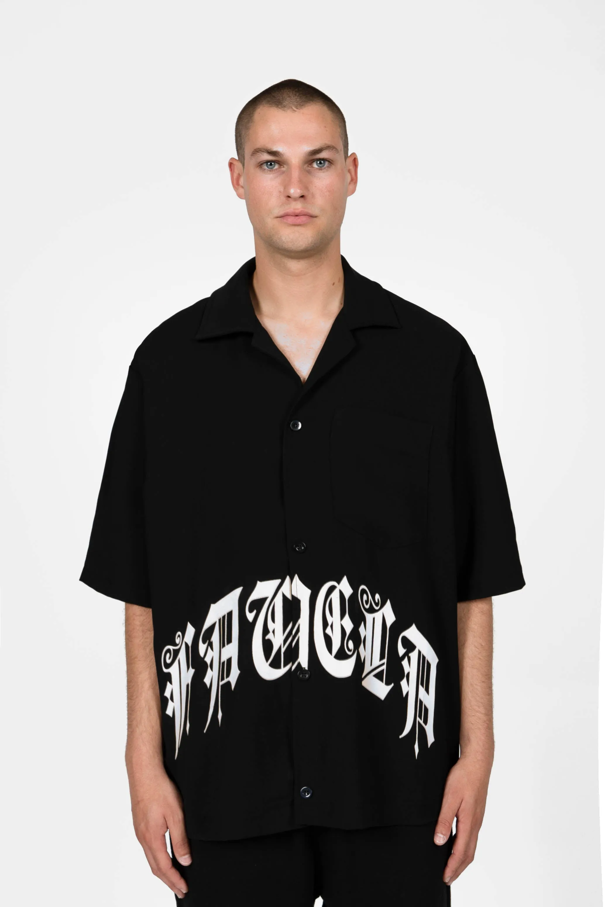 OLD ENGLISH BLACK POLY SHIRT