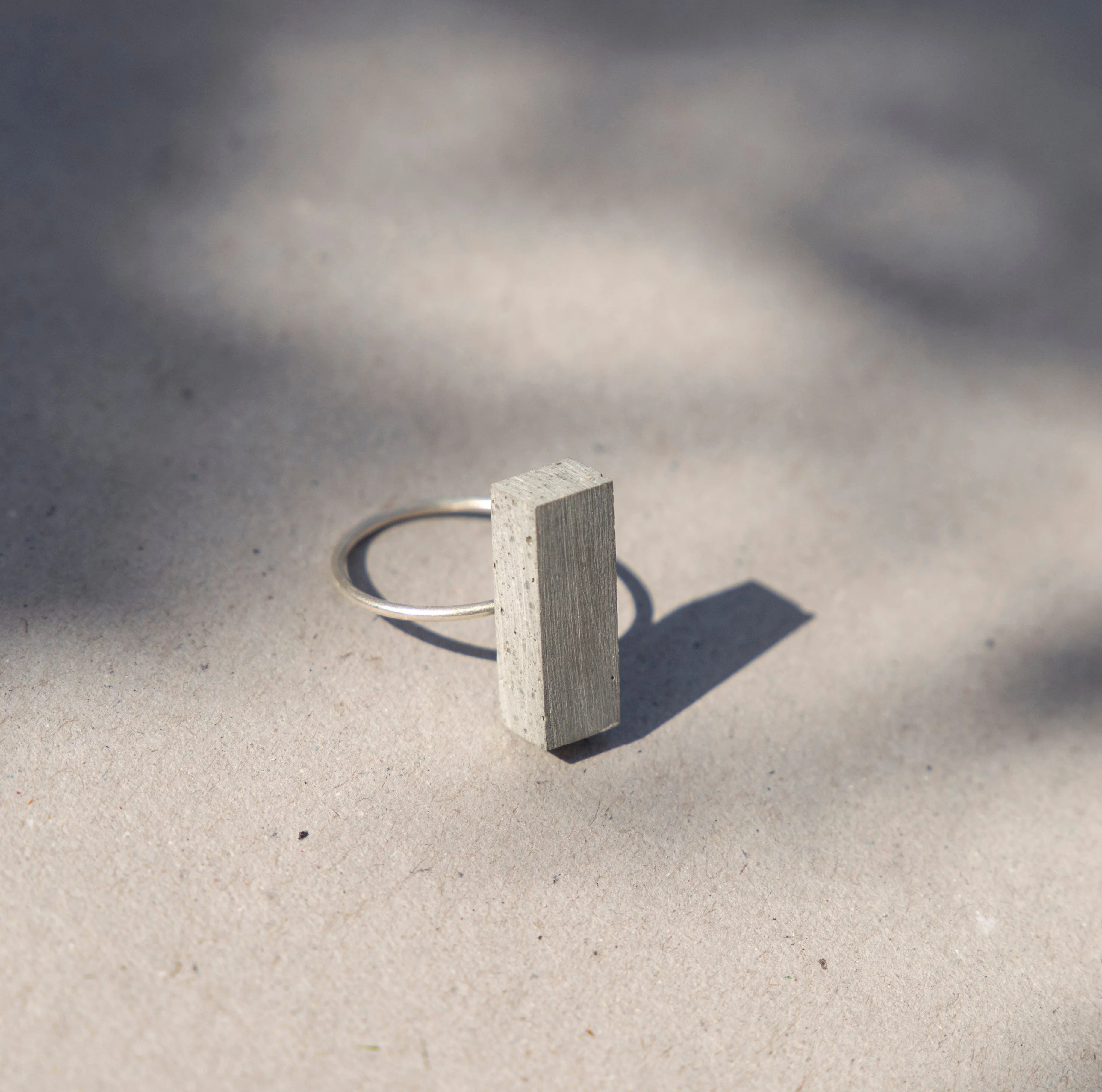 RECTANGLE ring