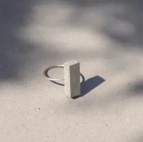 RECTANGLE ring